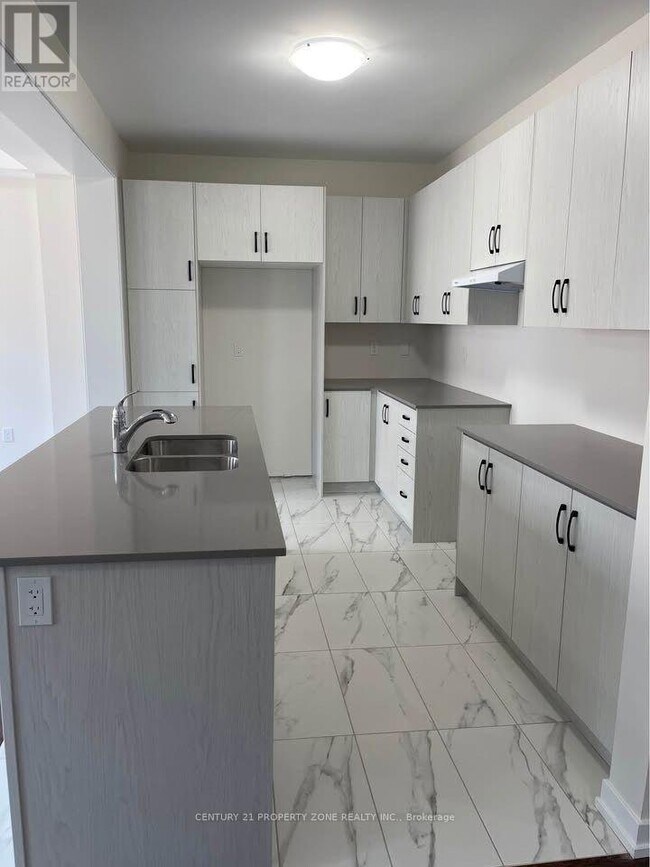 Building Photo - 15 Stanley Leitch Dr