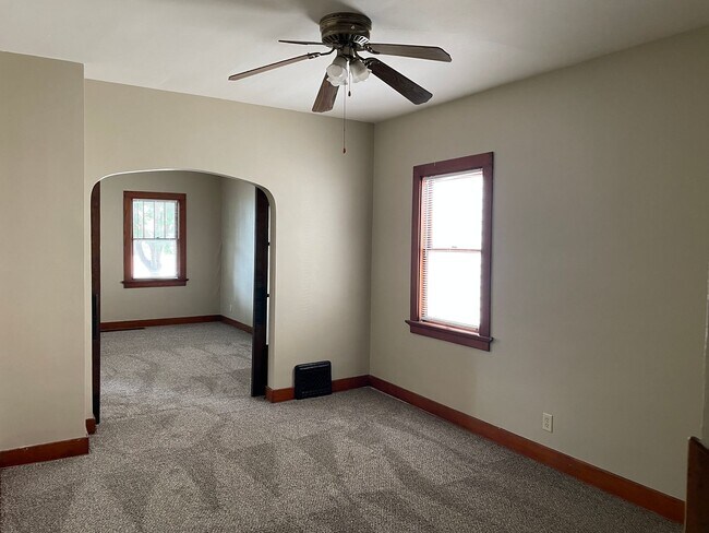 Building Photo - 3BR Ranch