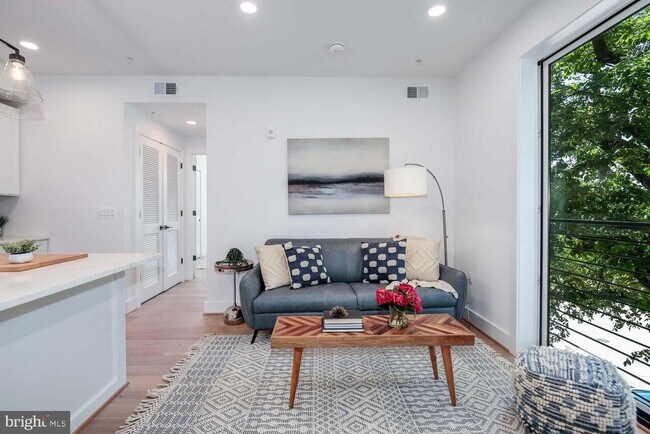 Foto del edificio - 2601 30th St NE