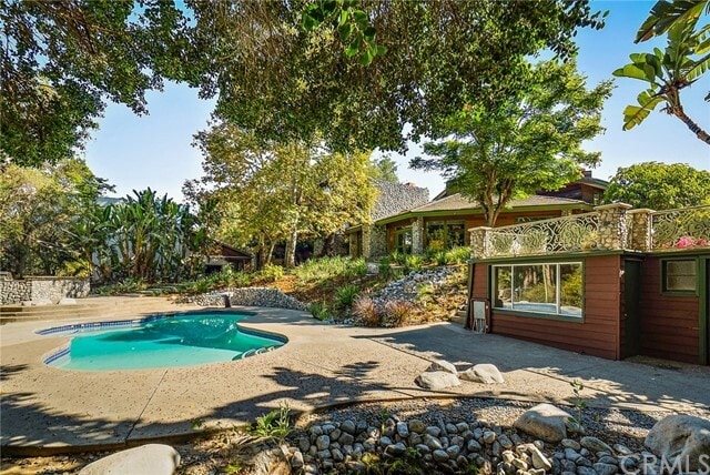 Building Photo - 177 S Peralta Hills Dr