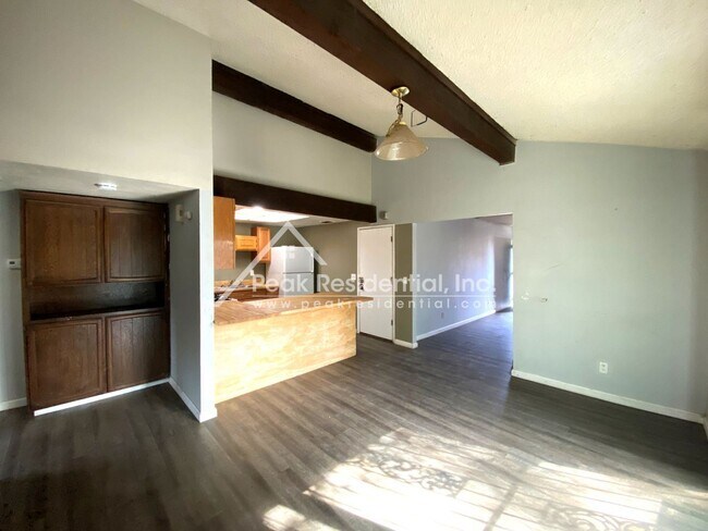 Foto del edificio - 2 br, 1 bath House - 3426 Viking Dr