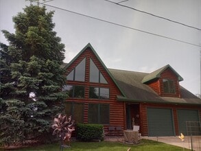 Building Photo - 897 Coolidge Ave Building Photo - 897 Coolidge Ave