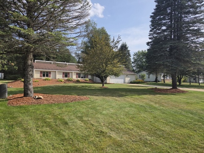 Building Photo - 4088 Benson Rd