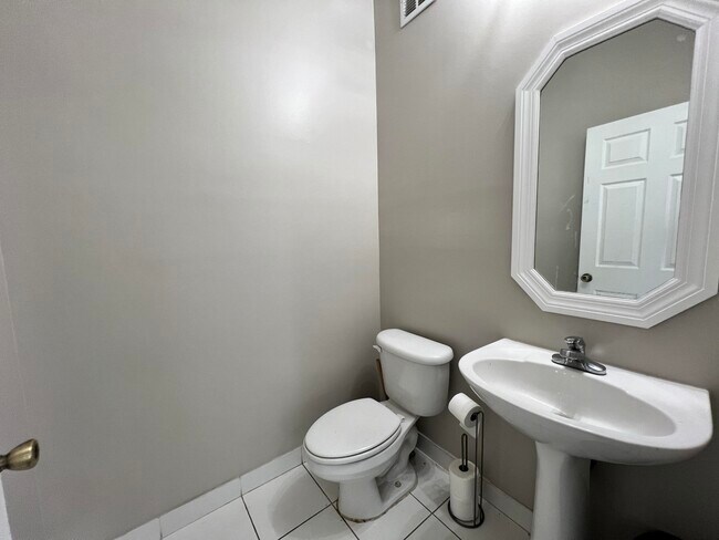 Foto del edificio - 9120 Villa Palma Ln