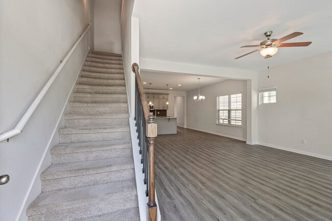 Building Photo - 1436 White Dutch Ln