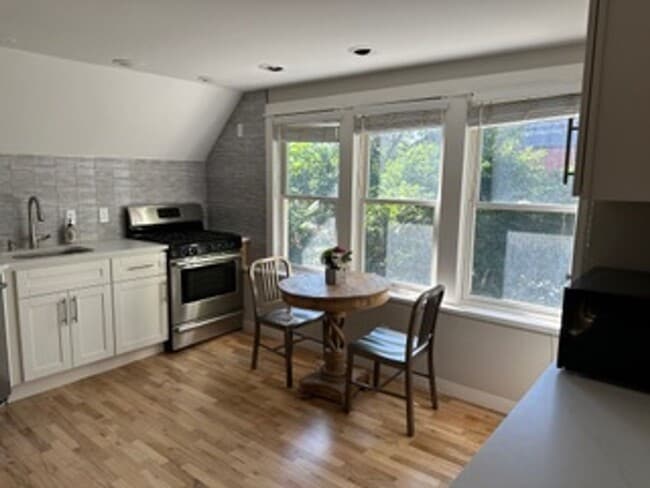 Photo - 1026 Spruce St Apartment