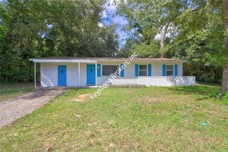 Building Photo - 2423 Thrasher Ave
