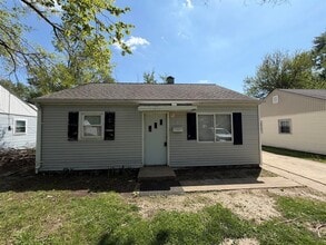 Building Photo - 1011 Giddings St