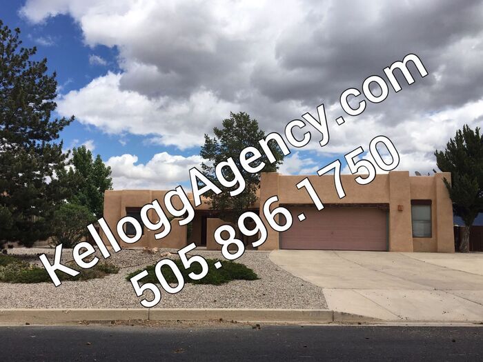 Primary Photo - CUSTOM HOME - VIEWS - RIVERS EDGE