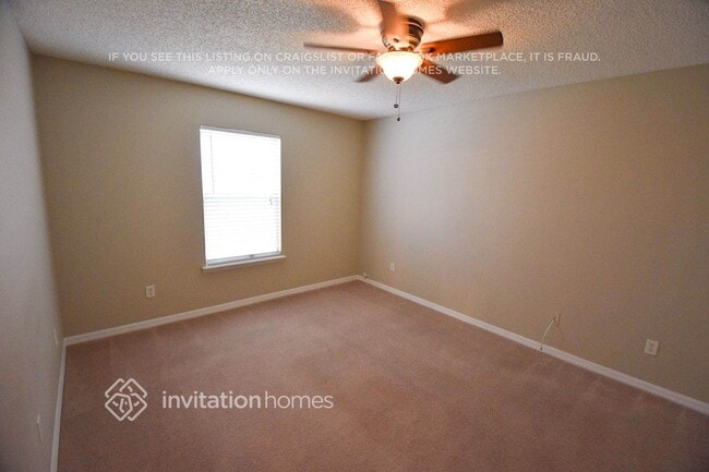 Building Photo - 137 Dover Bluff Dr