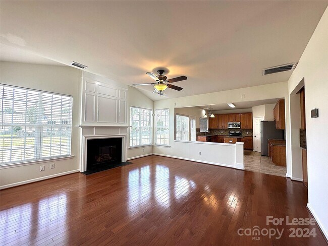 Foto del edificio - 2005 Arbor Crest Ct