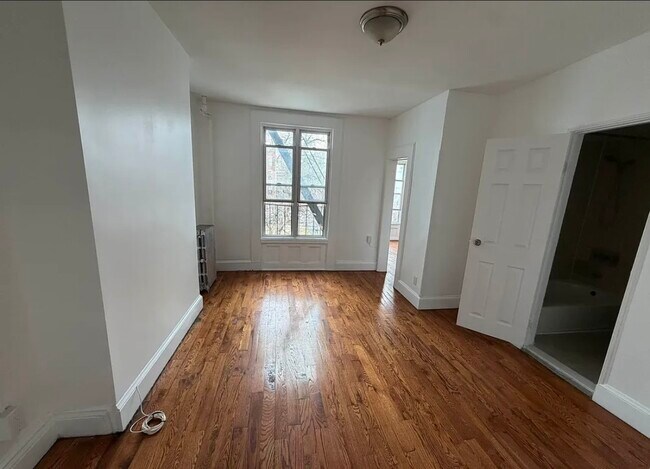 Foto del edificio - 981 Hancock St