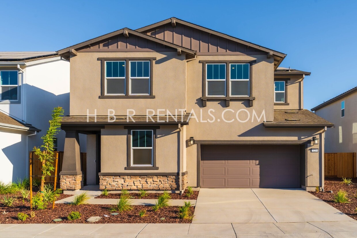 Primary Photo - BRAND NEW CONSTRUCTION: Spacious 5-Bed San...