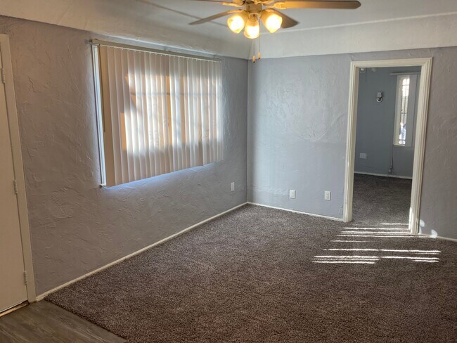 Foto del edificio - 417 E 20th St