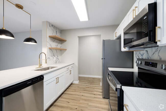 Interior Photo - Chapel Ridge of Union