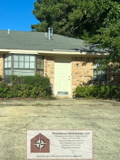 Primary Photo - 940 Sybil Dr