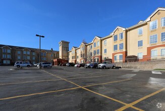 Furnished Studio - Overland Park photo'