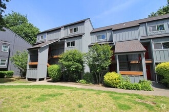 Building Photo - 4 Touchstone Dr