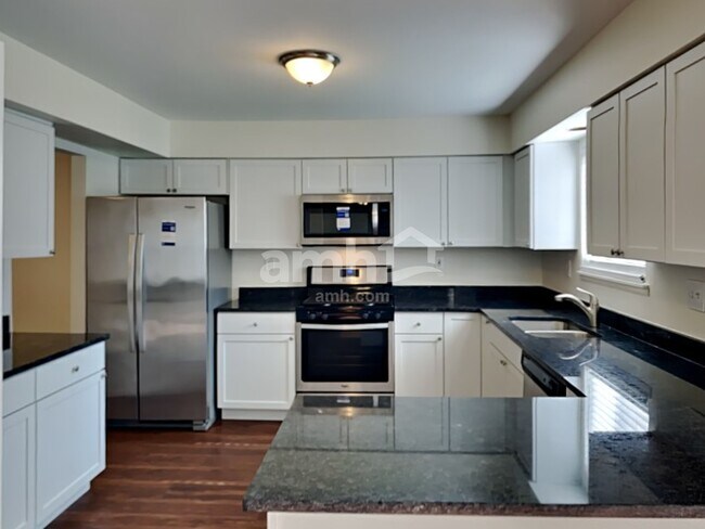 Foto del edificio - 21744 W Knollwood Dr