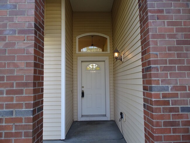 Building Photo - 3682 Z St