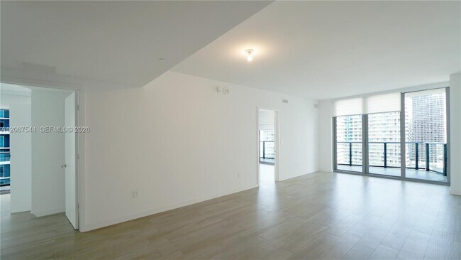 Building Photo - 1300 S Miami Ave