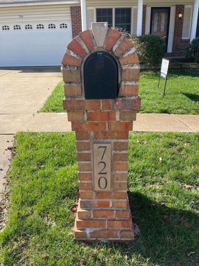 Foto del edificio - Charming 3 Bed/2 Bath Brick Ranch Home in ...