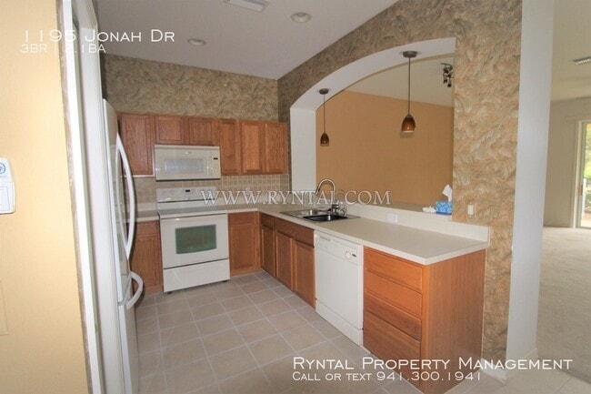 Building Photo - 1195 Jonah Dr