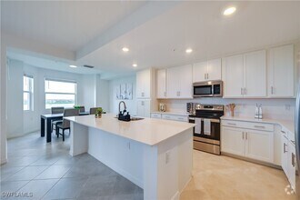 Building Photo - 5749 Double Eagle Cir