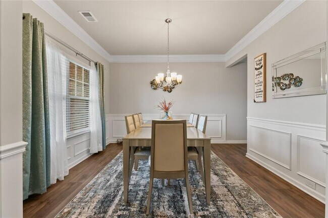 Foto del edificio - 3531 Meadow Grass Dr