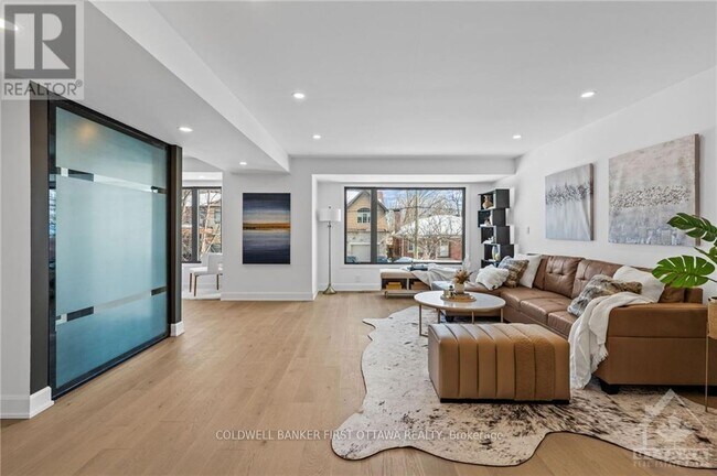 Photo du bâtiment - 628 Parkview Rd