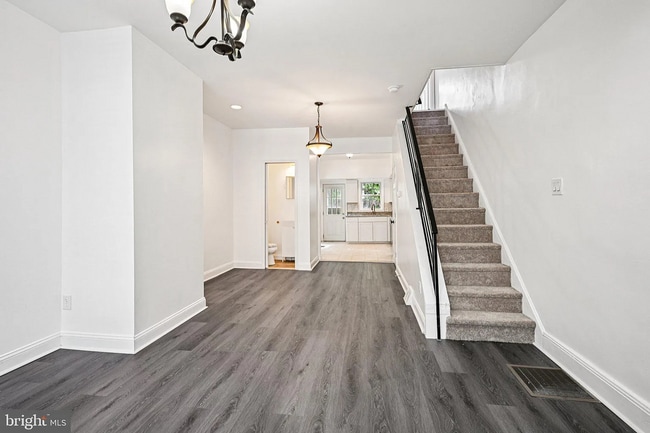 Photo - Modern 3-Bedroom Home Near University City...