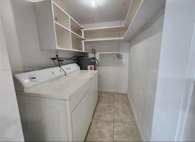 Foto del edificio - 1806 SW 97th Ave