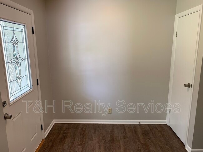 Foto del edificio - 10726 Broadway St