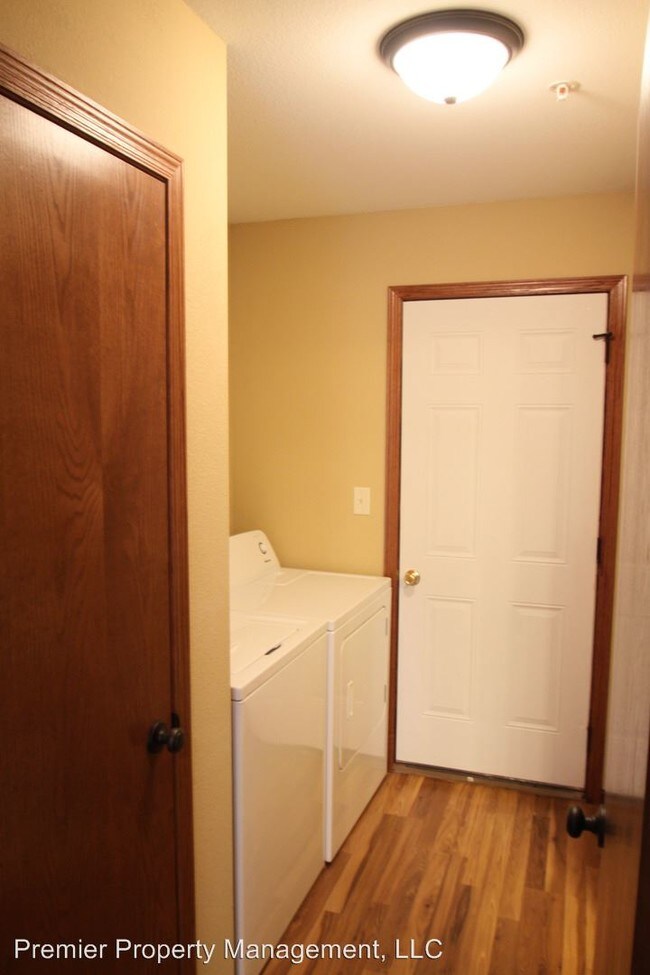 Foto del edificio - 2129 Liberty Glen Loop