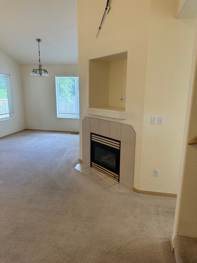 Foto del edificio - 4510 Carver St SE