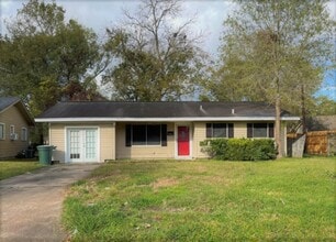 Building Photo - 5030 Stardust Dr