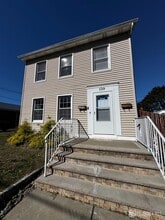 Building Photo - 139 Main St