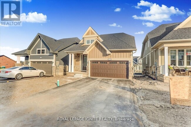 Building Photo - 519 Hudson Cres