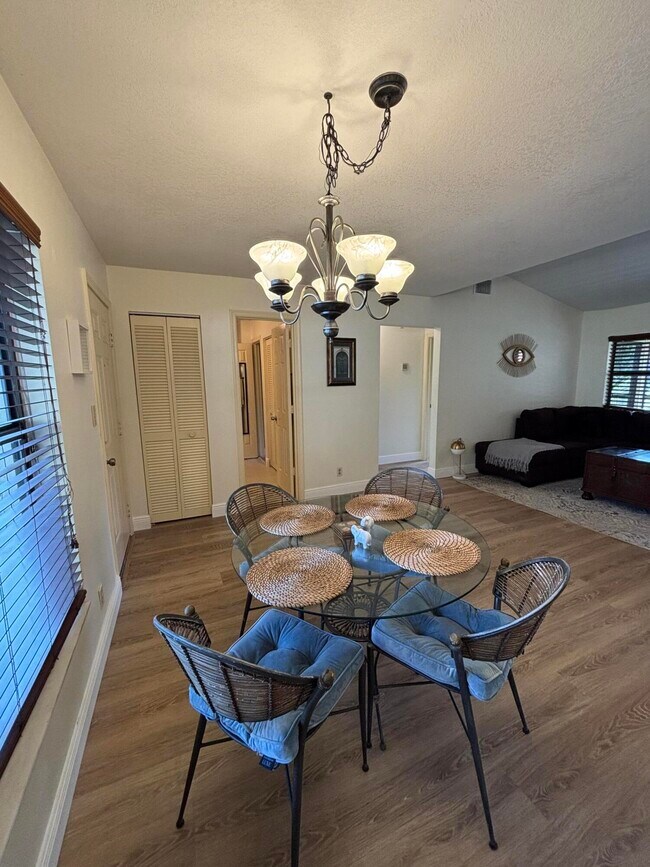 Foto del edificio - 3 Vía De Casas Sur