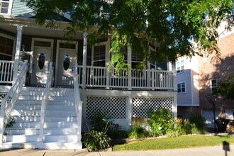 Building Photo - 3064 Triumph Dr