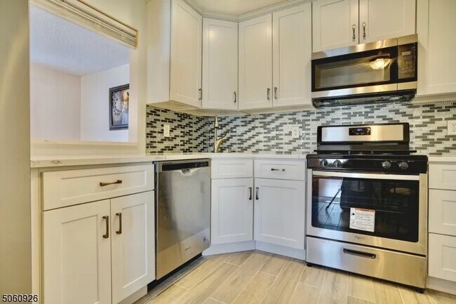 Cocina - 47 Rutgers Dr