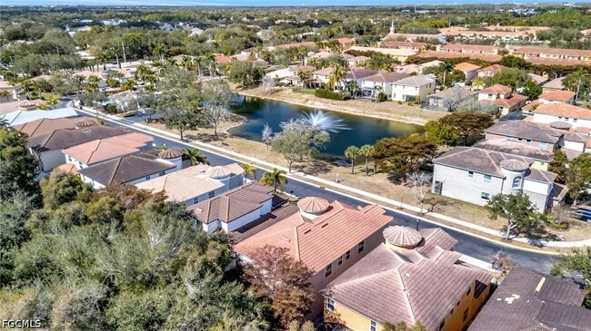 Building Photo - 10245 S Golden Elm Dr
