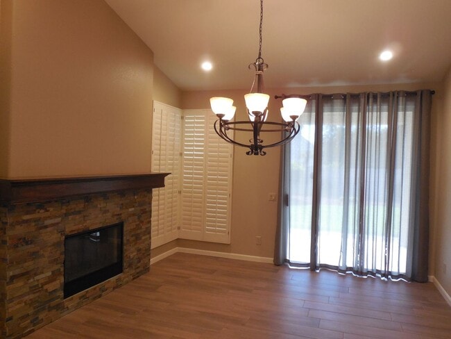 Foto del edificio - Beautifully Updated 3-Bedroom Home in Sun Lakes - Long-Term Rental