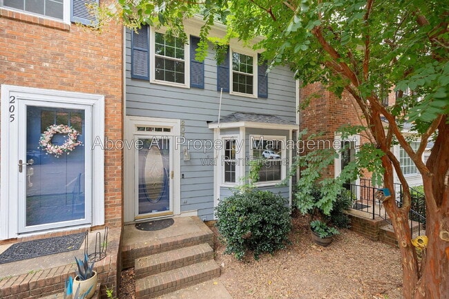 Building Photo - 207 Bay Dr