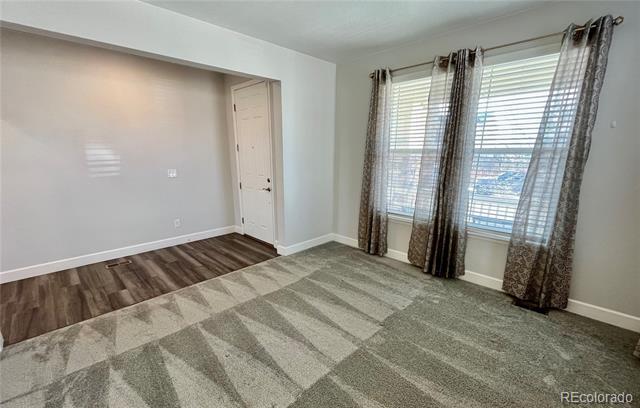 Foto del edificio - 12164 Poplar St