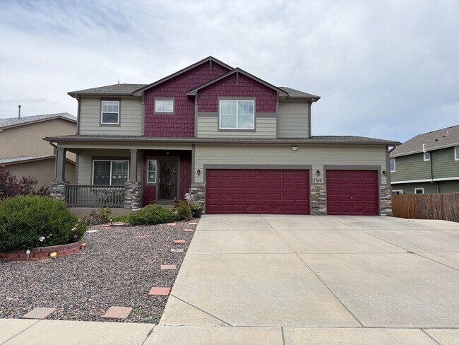 Building Photo - 6 Bed 4 Bath Home with 4,913 Sqft Near Peterson Space Force Base & Schriever Space Force Base!!!