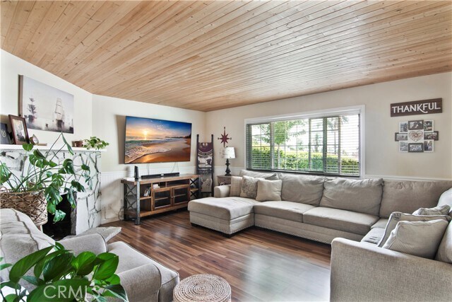 Foto del edificio - 742 Sherwood St