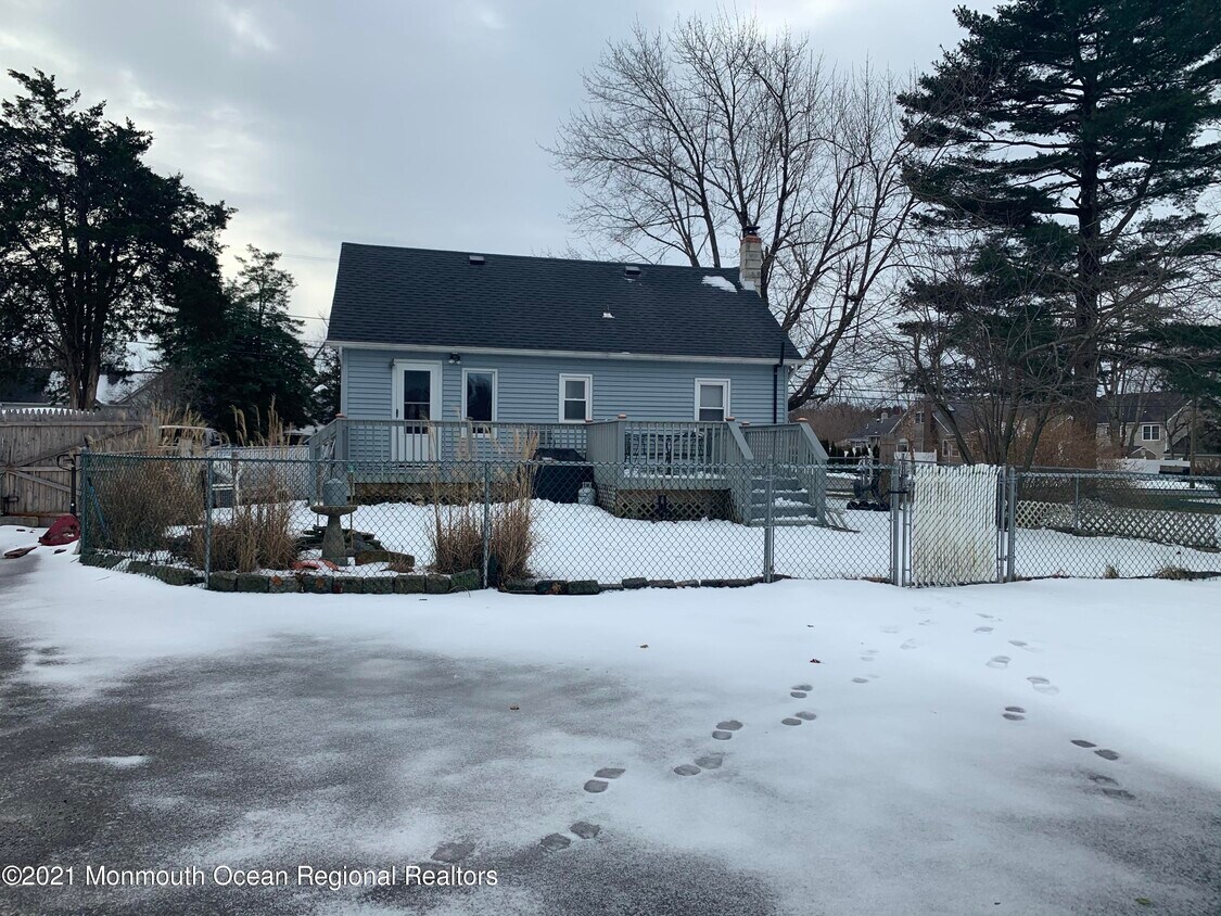 850 Briar Ave, Toms River, NJ 08753 House Rental in Toms River, NJ