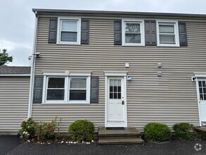 Building Photo - 855 Black Rock Tpke