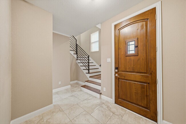 Foto del edificio - 1113 W 18th St